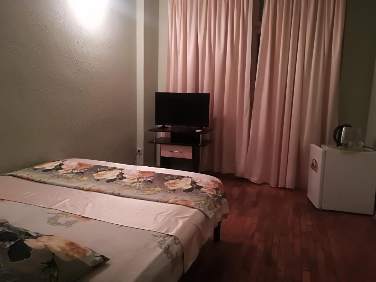 Гостиница Ива Gagra Esterno foto