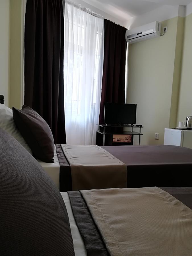 Гостиница Ива Gagra Esterno foto
